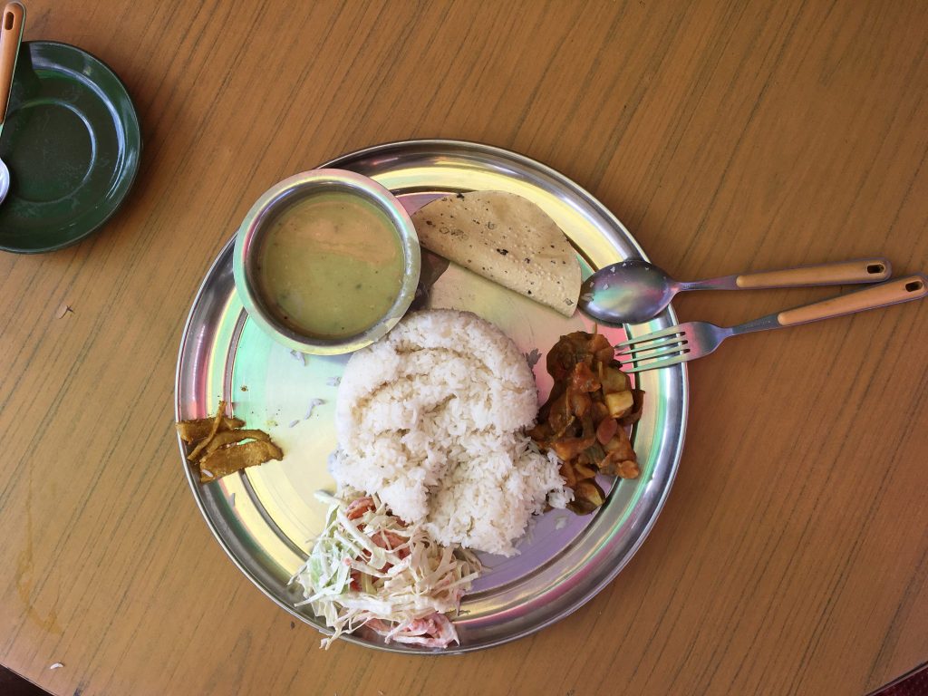 Typisches nepalesisches Essen: Dal Bhat