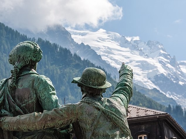 Mont Blanc Erstbesteiger Statue
